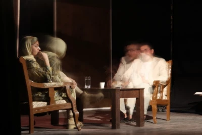 اجرای پایانی دومین روز از دوازدهمین جشنواره تئاتر استان خراسان جنوبی

نمایش «من آن جا نیستم» از شهرستان بیرجند به روی صحنه رفت